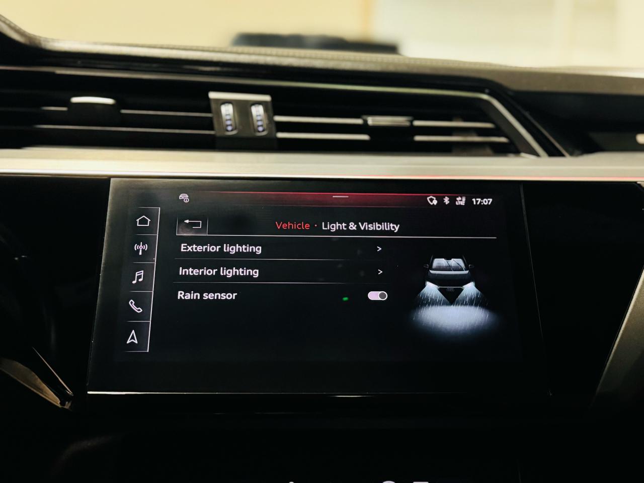2019 Audi E-Tron Technik quattro - Photo #20