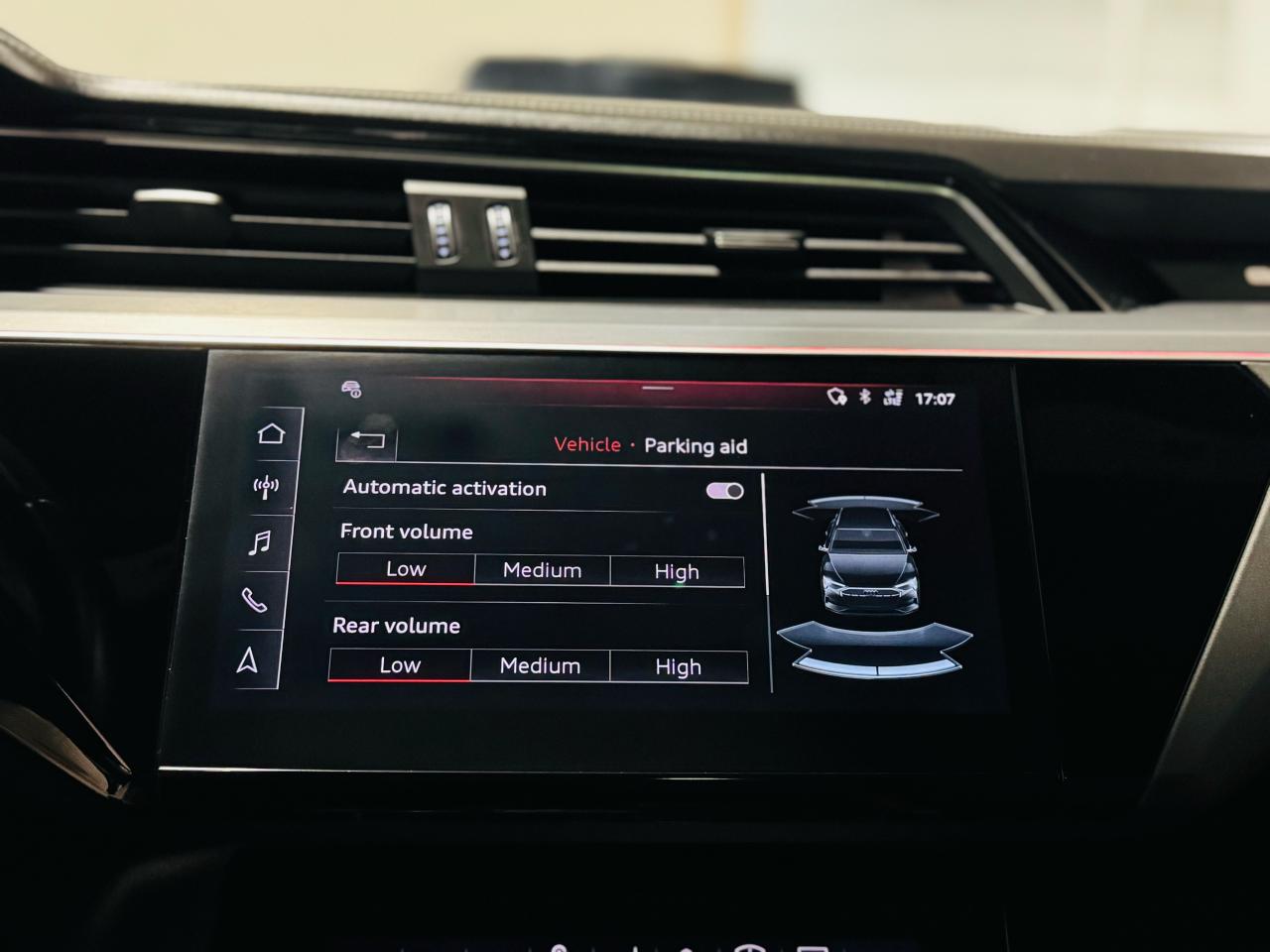 2019 Audi E-Tron Technik quattro - Photo #21