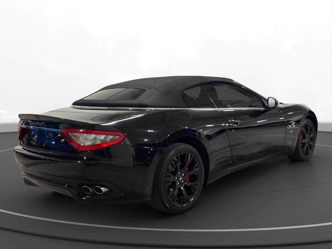 2010 Maserati GranTurismo 2dr Conv GranTurismo - Photo #6