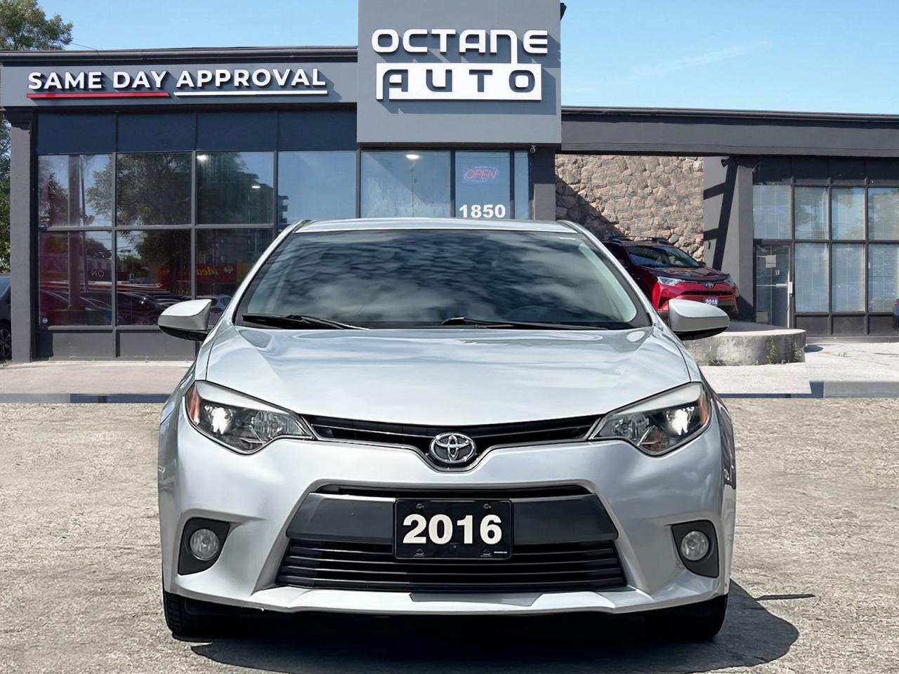 2016 Toyota Corolla LE - Photo #2