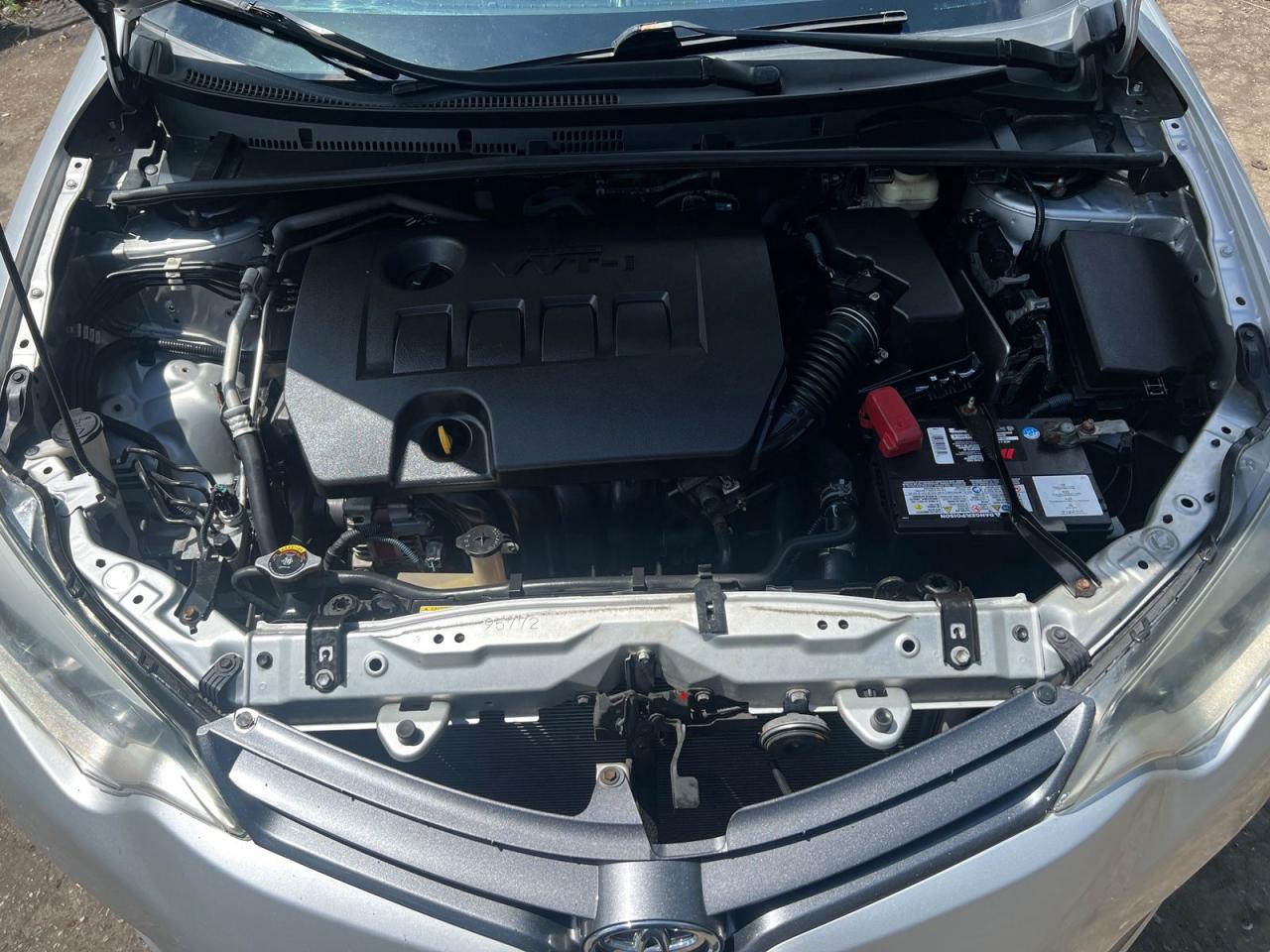 2016 Toyota Corolla LE - Photo #8