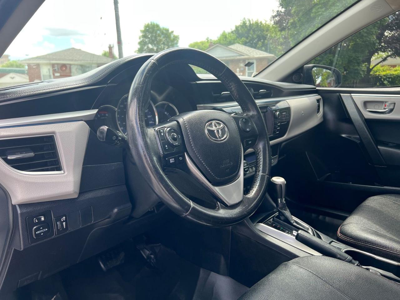 2016 Toyota Corolla LE - Photo #15