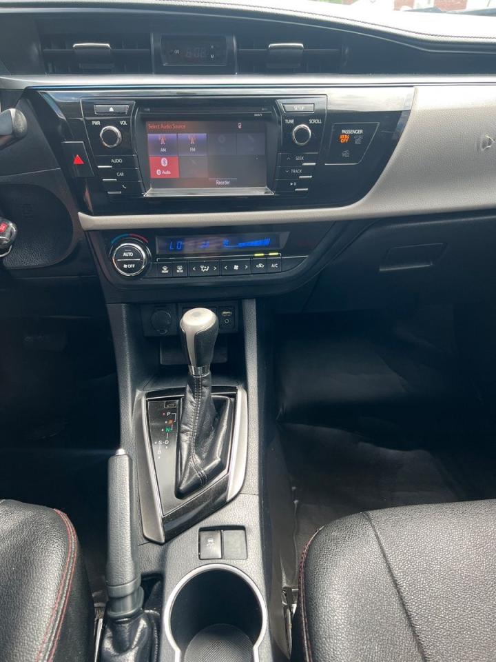 2016 Toyota Corolla LE - Photo #21