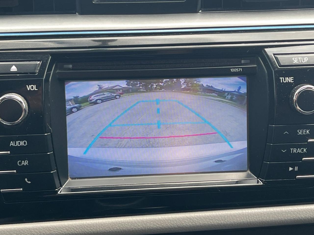 2016 Toyota Corolla LE - Photo #18
