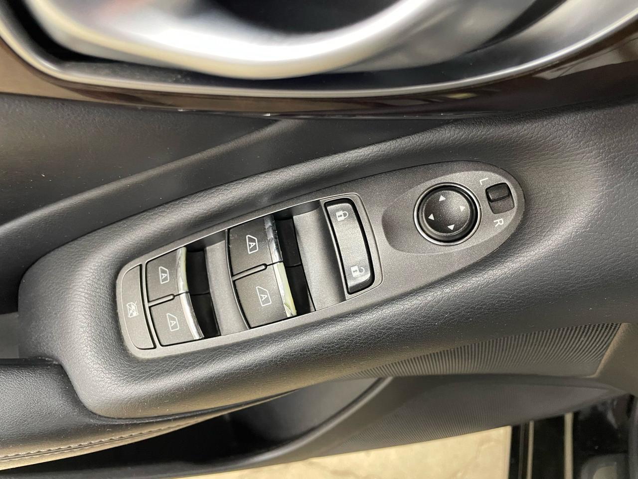 2014 Infiniti Q50 Premium Photo12