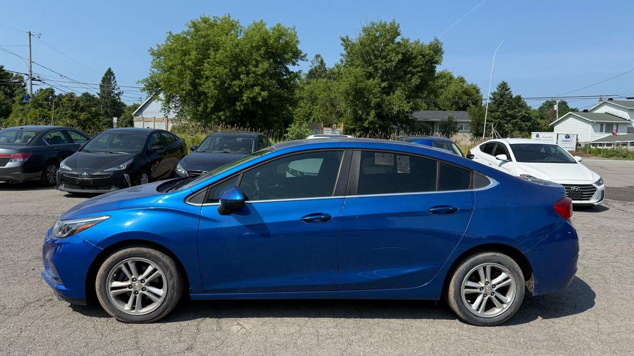 2016 Chevrolet Cruze LT - Photo #2