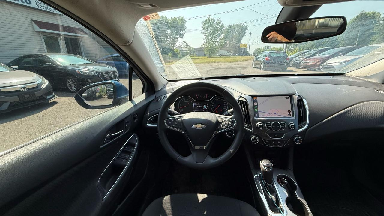 2016 Chevrolet Cruze LT - Photo #12