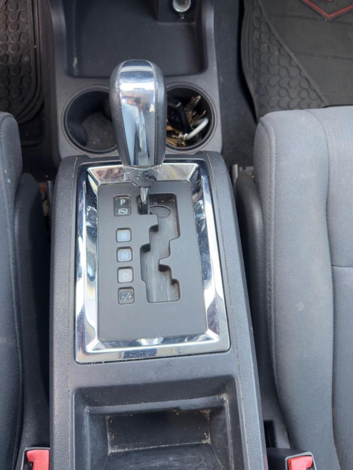 2010 Dodge Journey SXT - Photo #16