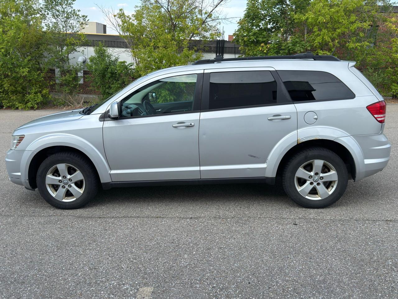 2010 Dodge Journey SXT - Photo #8