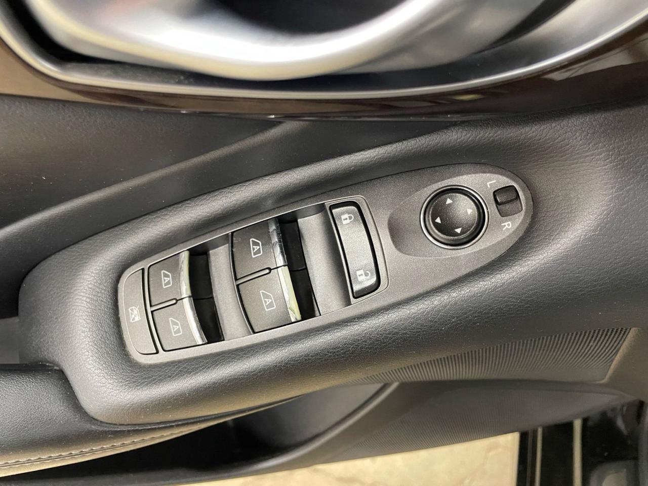 2014 Infiniti Q50 Premium