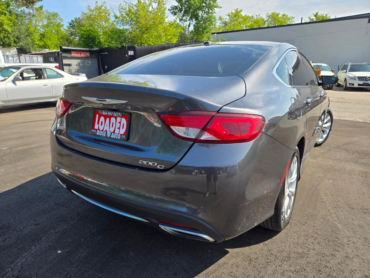 2015 Chrysler 200 C Photo3