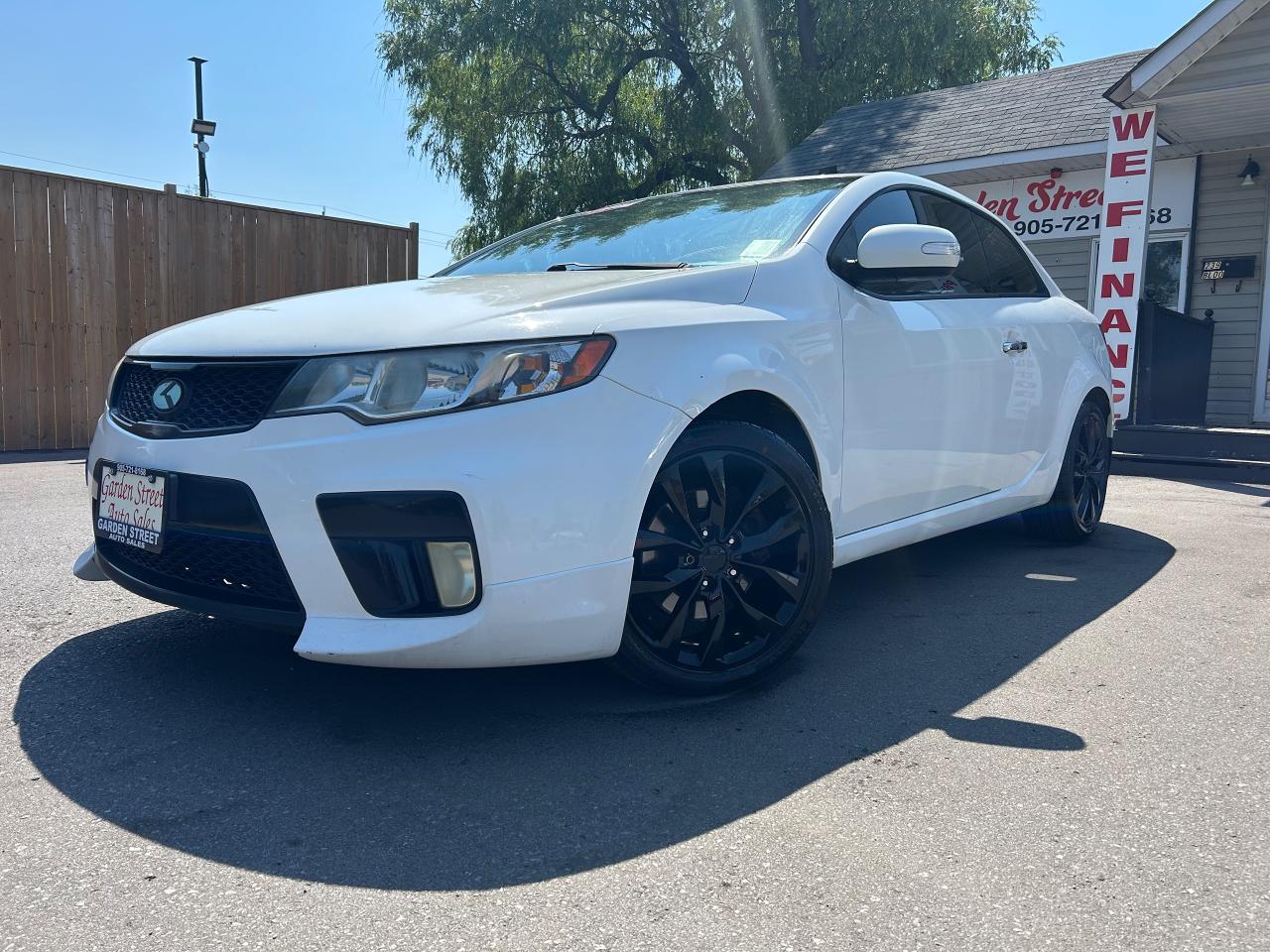 Used 2010 Kia Forte Koup  for sale in Oshawa, ON