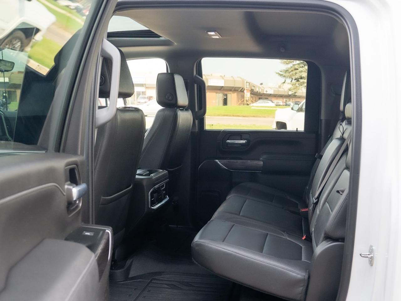 2023 Chevrolet Silverado 3500 LTZ Photo18
