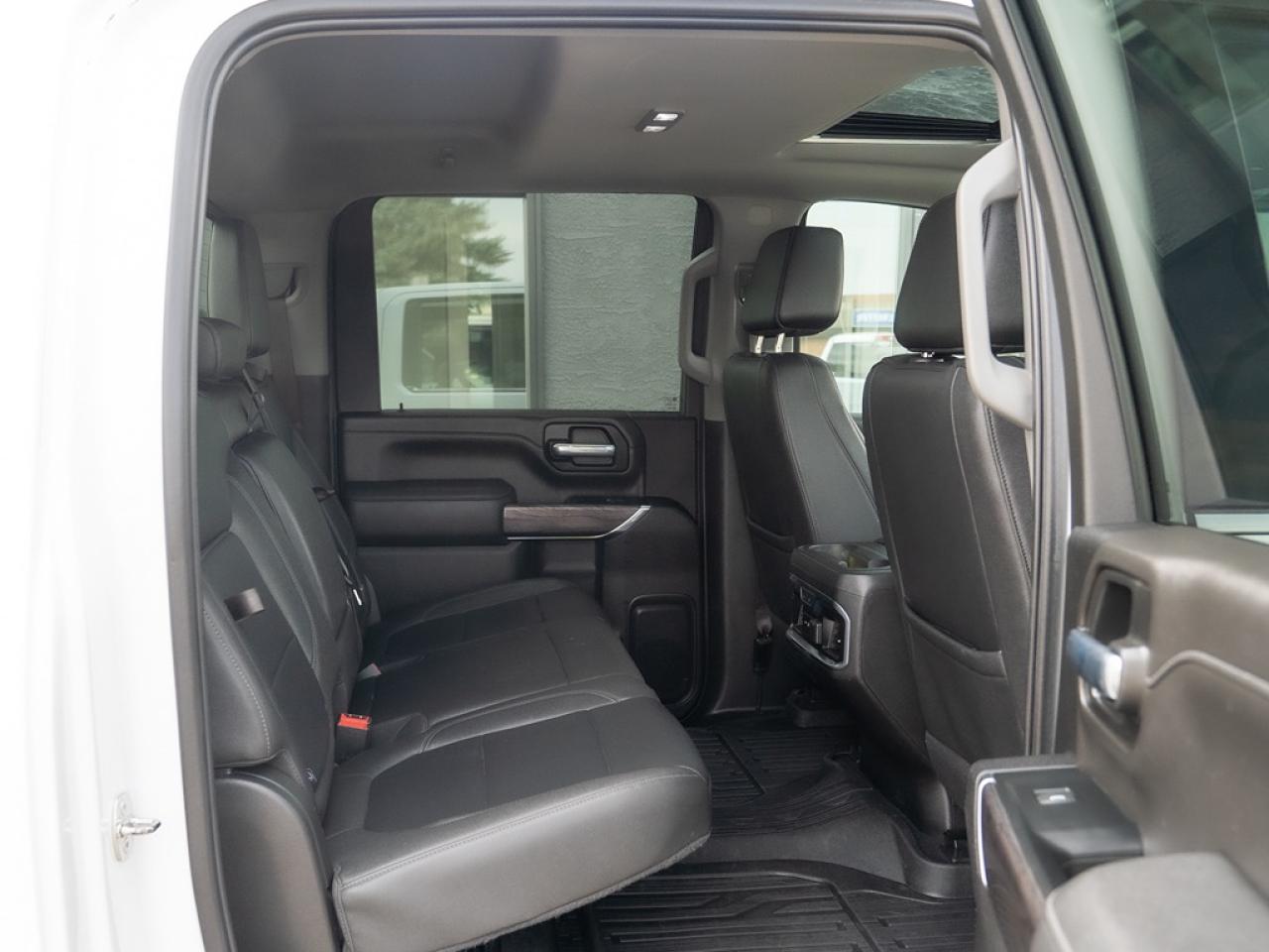 2023 Chevrolet Silverado 3500 LTZ Photo19