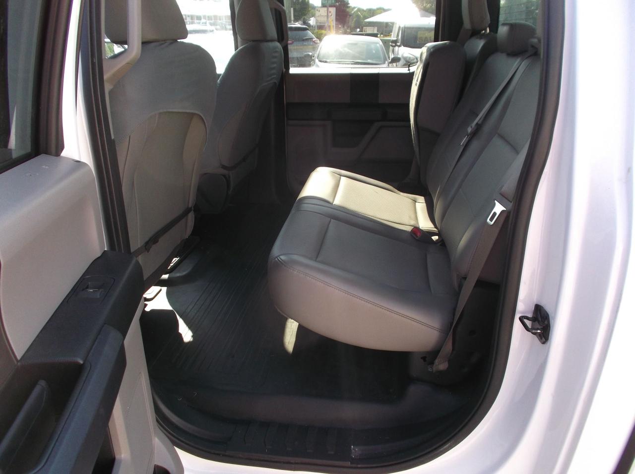 2016 Ford F-150 4X4  4 DOOR SUPER CREW - Photo #7