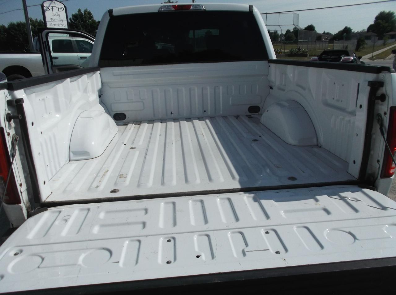 2016 Ford F-150 4X4  4 DOOR SUPER CREW - Photo #8