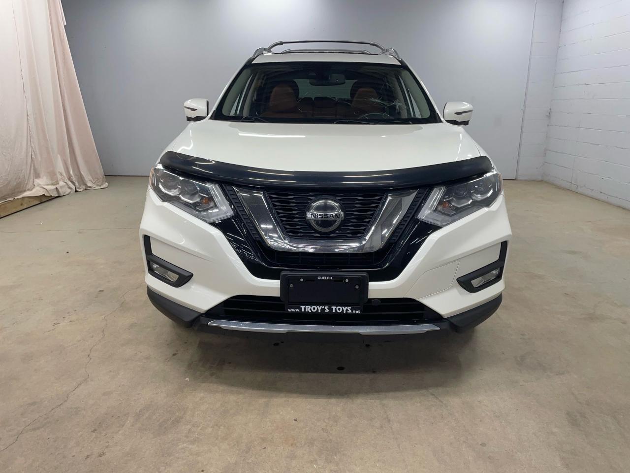 2018 Nissan Rogue SL Photo2