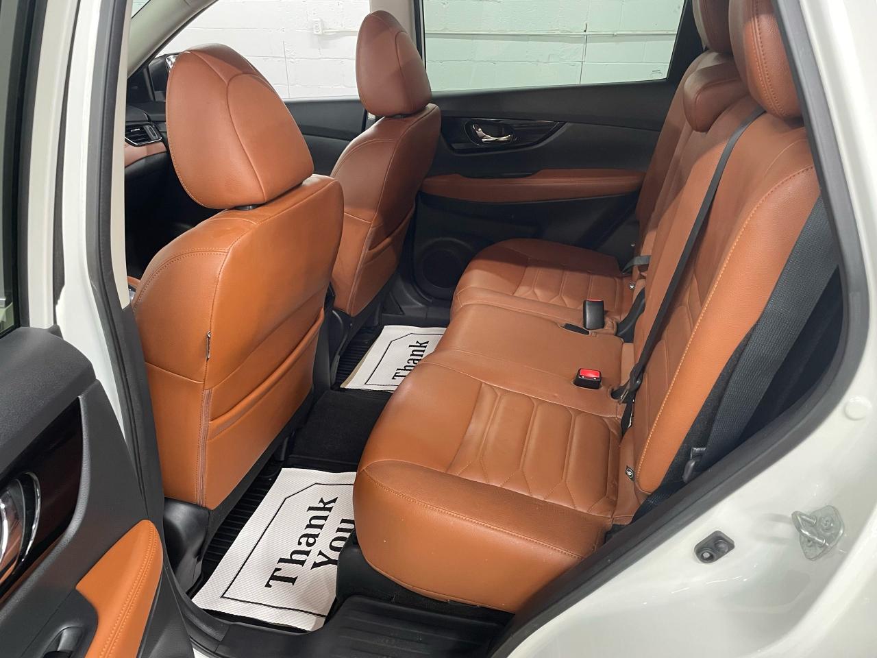 2018 Nissan Rogue SL Photo9