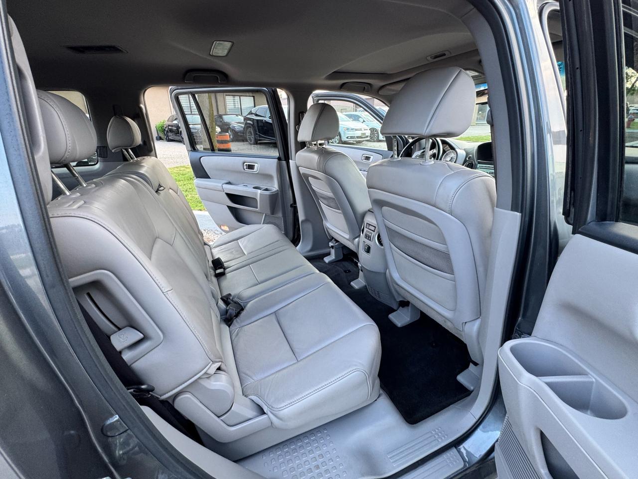 2010 Honda Pilot EX-L - Photo #13