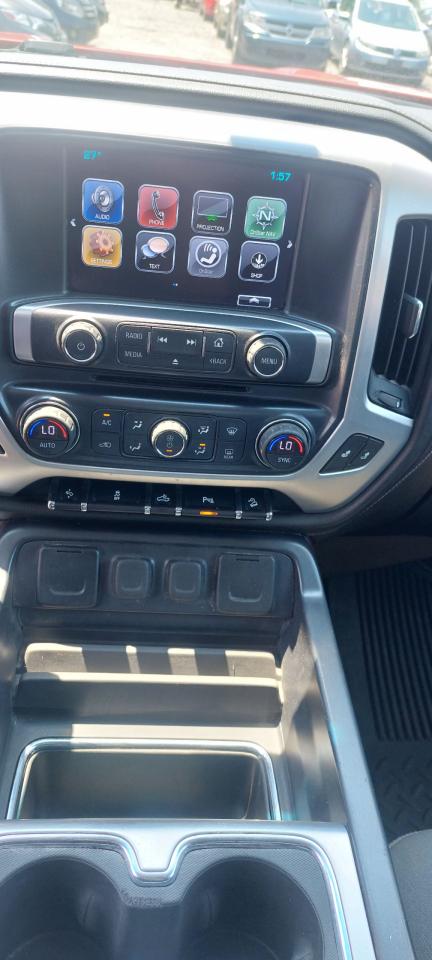 2017 GMC Sierra 1500 SLE - Photo #17