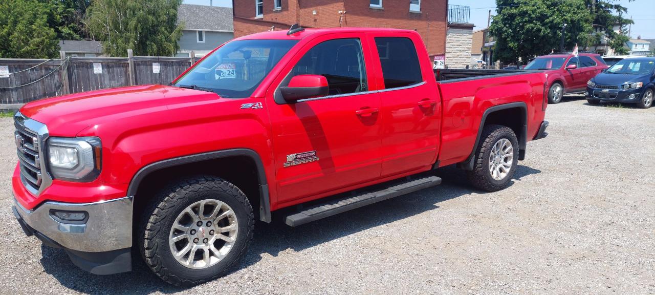 2017 GMC Sierra 1500 SLE - Photo #2