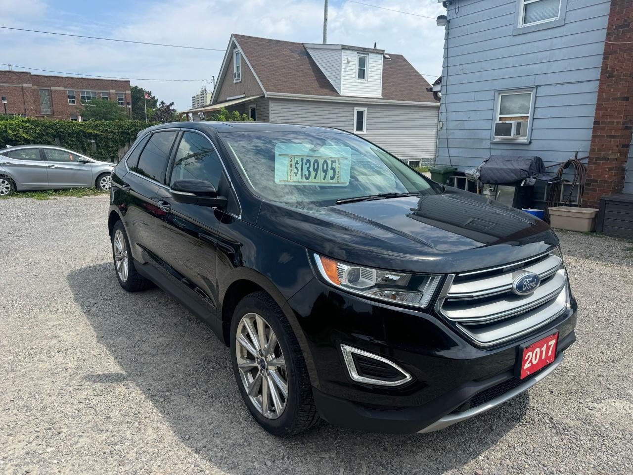 2017 Ford Edge Titanium - Photo #2