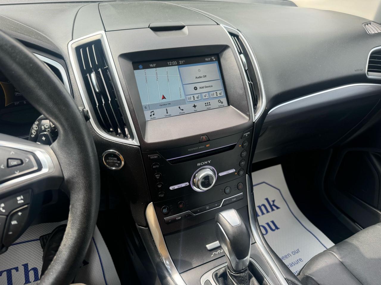 2017 Ford Edge Titanium - Photo #8