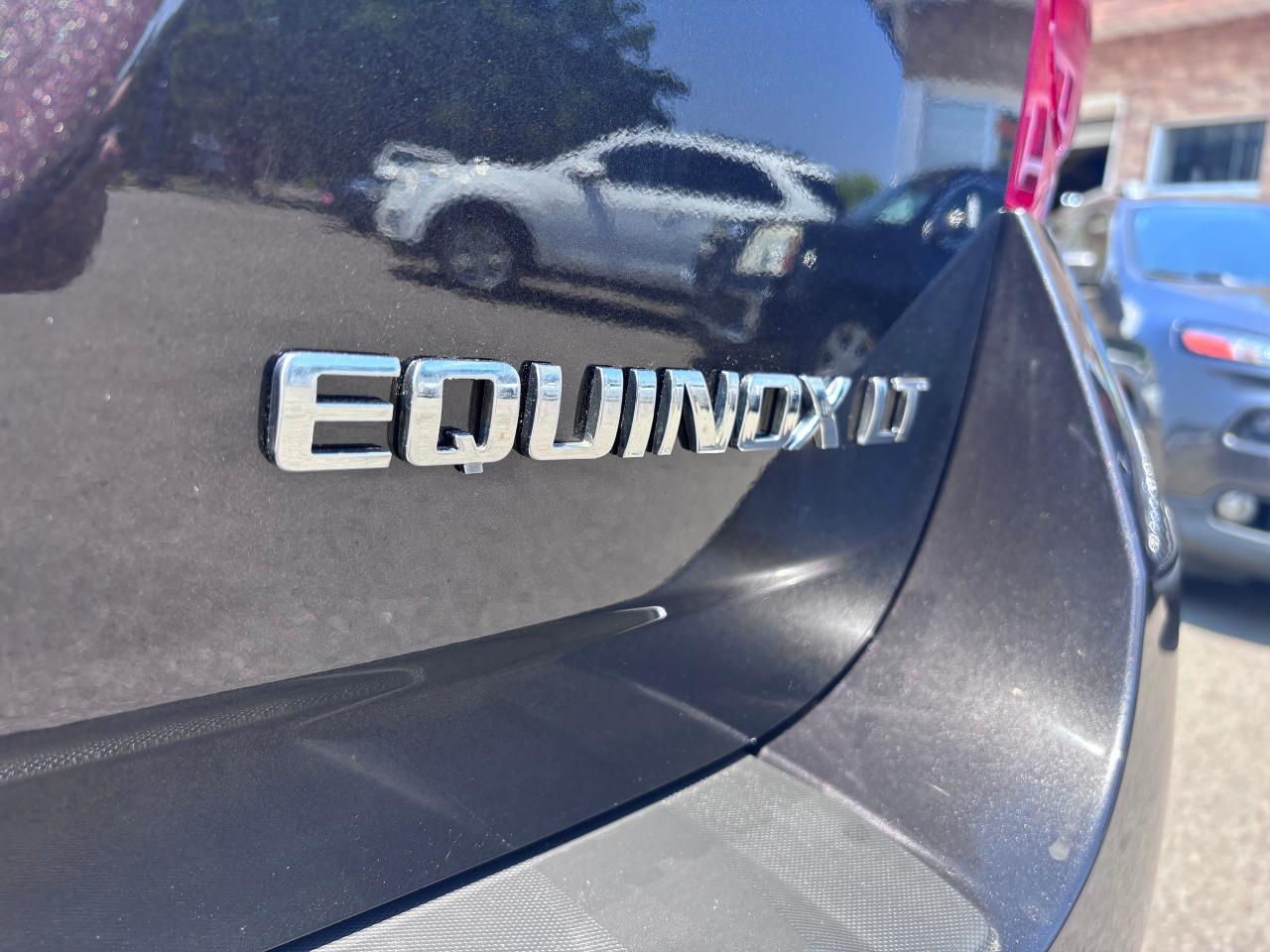 2015 Chevrolet Equinox 6CYL AWD LT - Photo #8