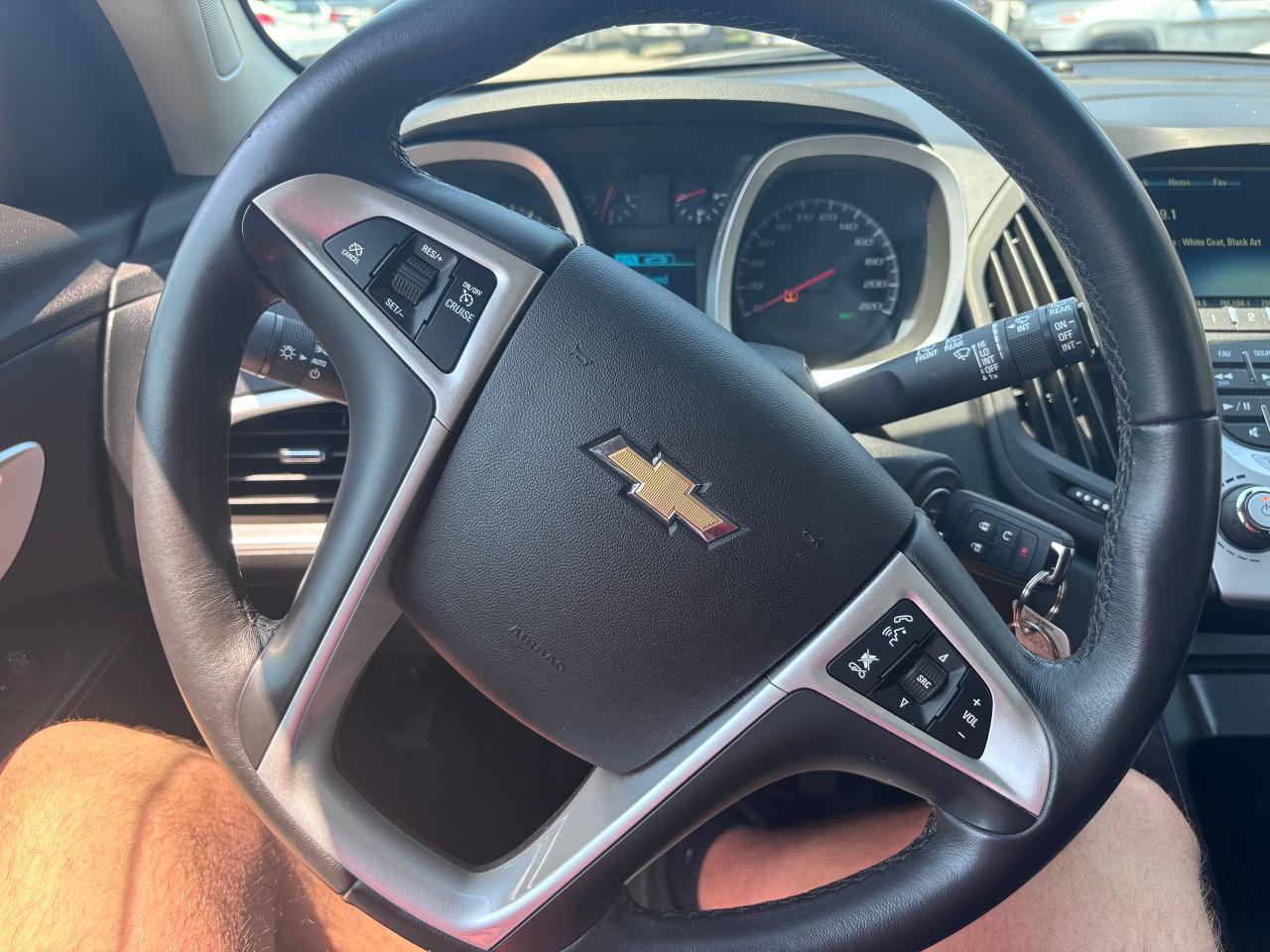 2015 Chevrolet Equinox 6CYL AWD LT - Photo #16