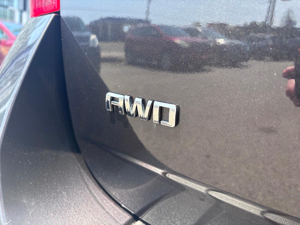 2015 Chevrolet Equinox 6CYL AWD LT - Photo #9