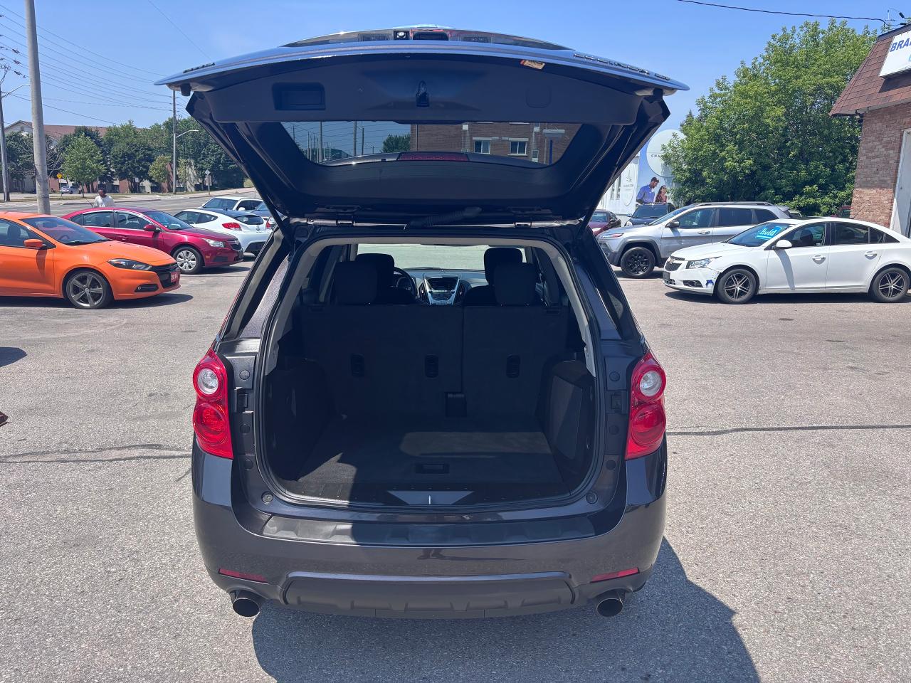2015 Chevrolet Equinox 6CYL AWD LT - Photo #10