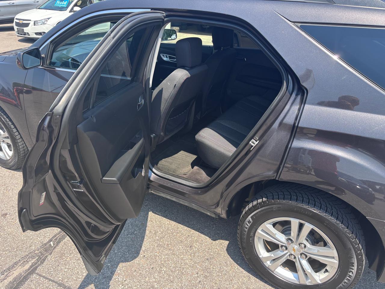 2015 Chevrolet Equinox 6CYL AWD LT - Photo #12