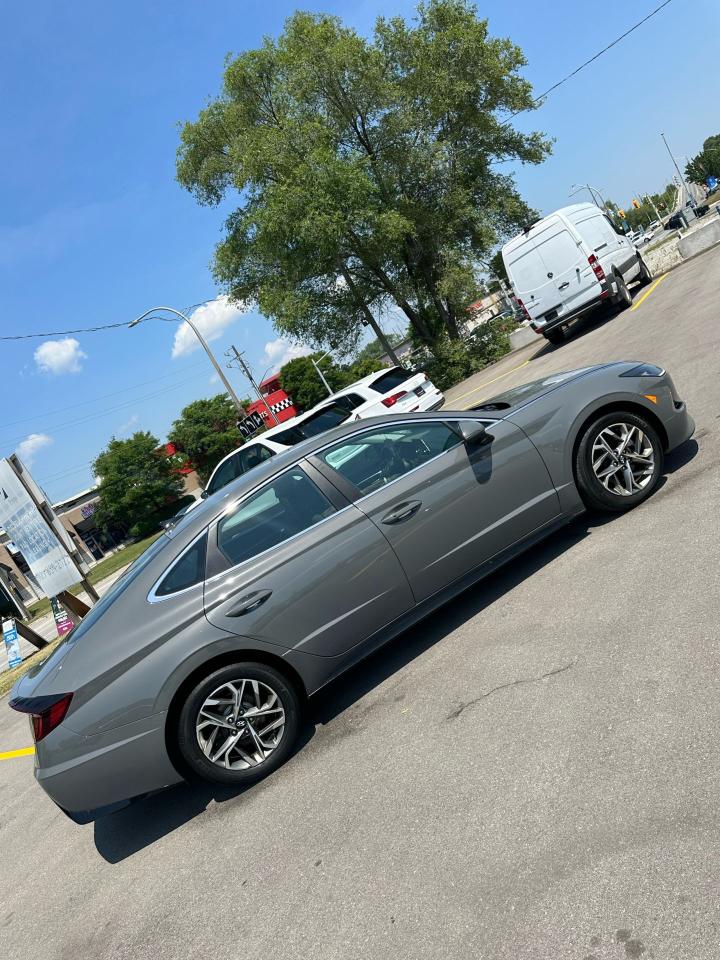 2022 Hyundai Sonata PREFERRED - Photo #6