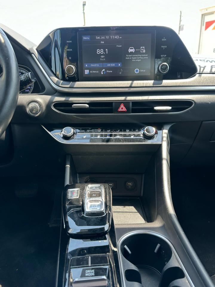 2022 Hyundai Sonata PREFERRED - Photo #11