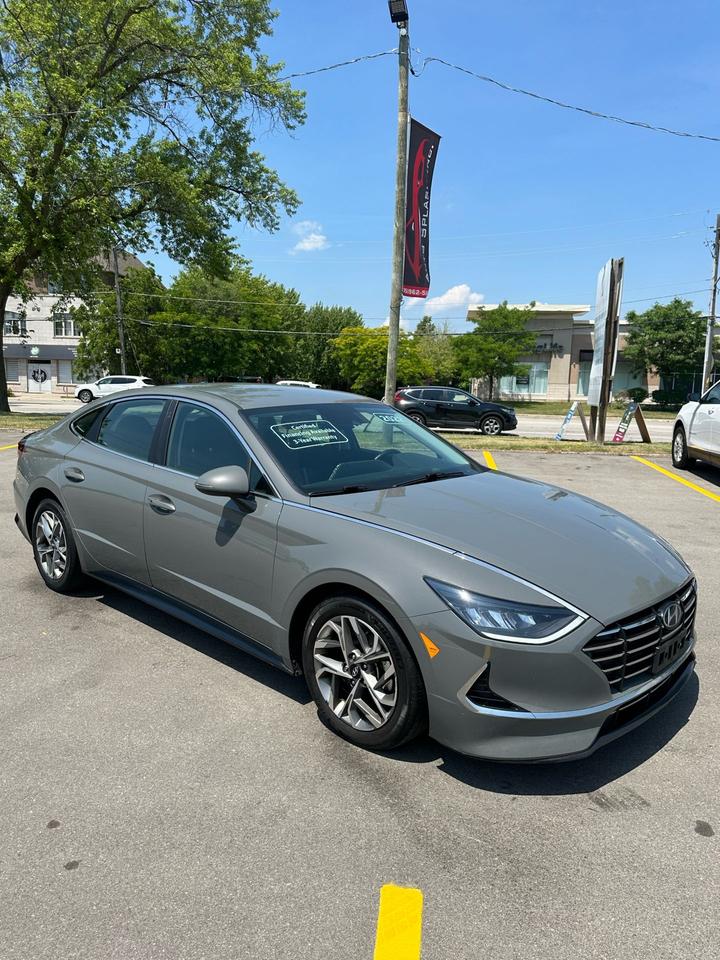2022 Hyundai Sonata PREFERRED Photo
