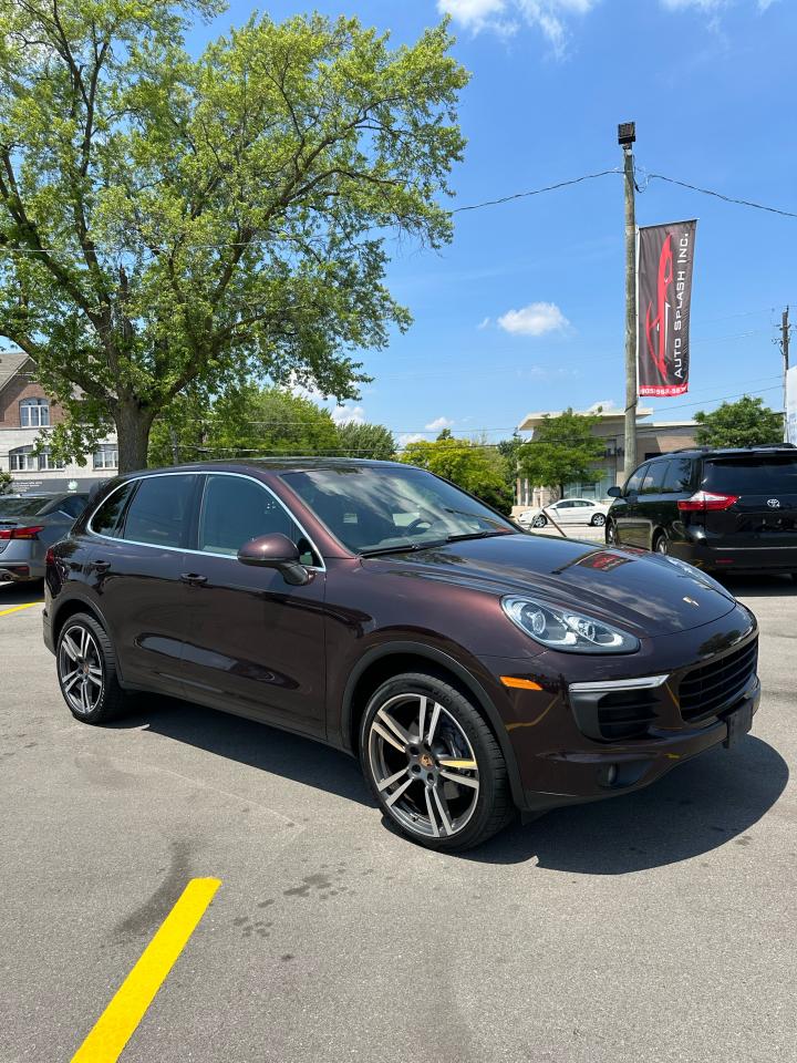 2016 Porsche Cayenne  - Photo #8