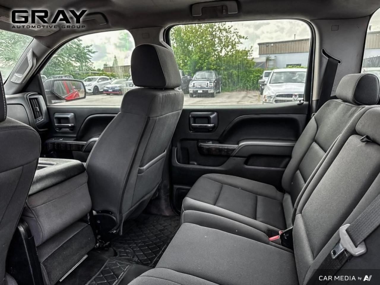 2018 Chevrolet Silverado 1500 5.3L V8/Crew/6.6 Box - Accident Free Low Mileage - Photo #14