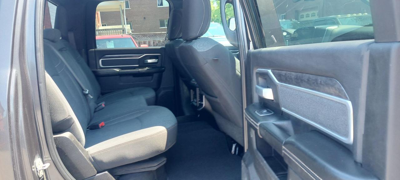 2021 RAM 2500 2500HD CUMMINS DIESEL 4X4 Photo