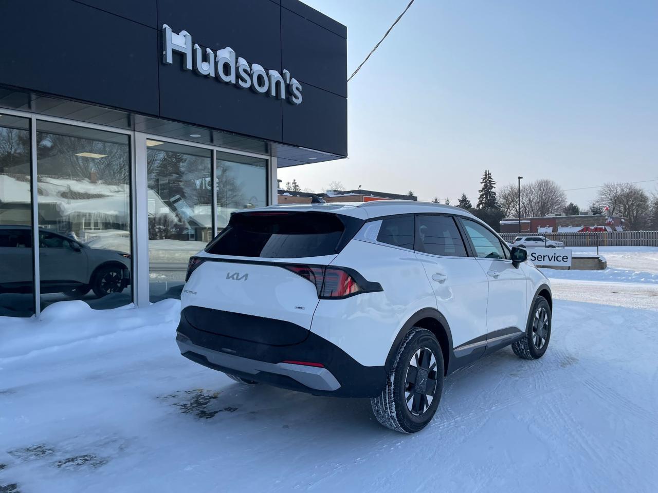 2026 Kia Sportage Hybrid EX *Used Dealer Demo* Photo4