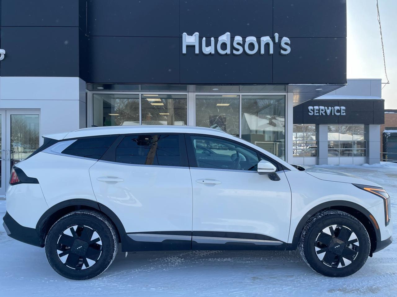 2026 Kia Sportage Hybrid EX *Used Dealer Demo* Photo