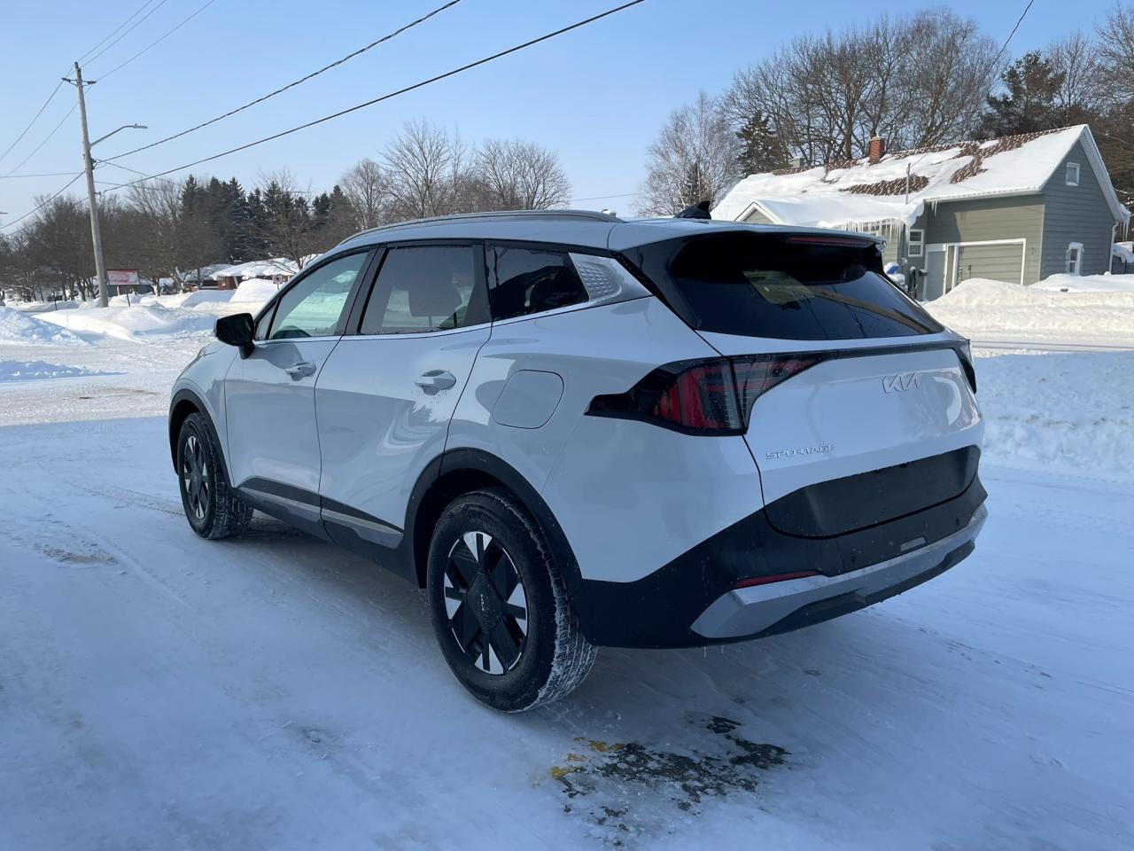 2026 Kia Sportage Hybrid EX *Used Dealer Demo* Photo