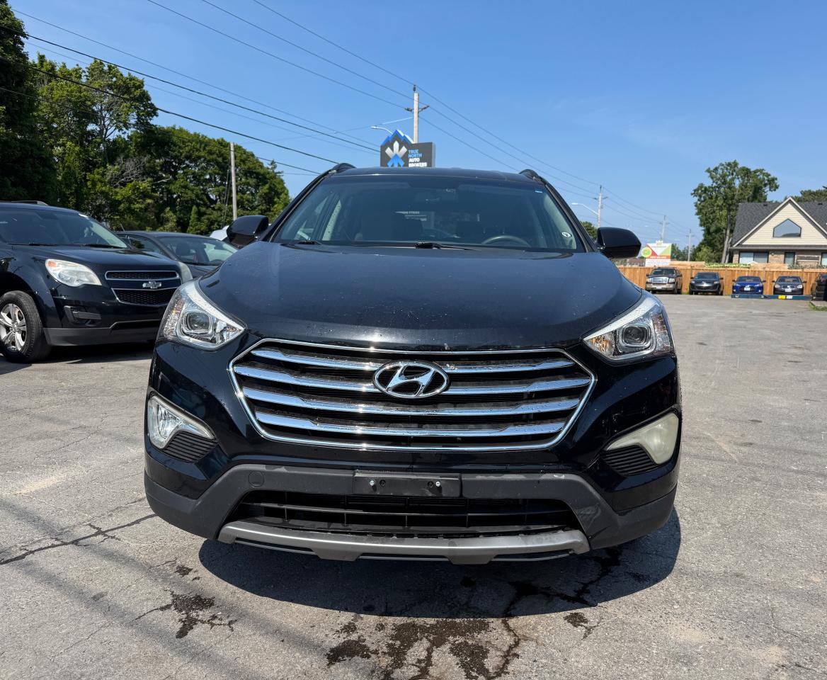 2013 Hyundai Santa Fe XL - Photo #2