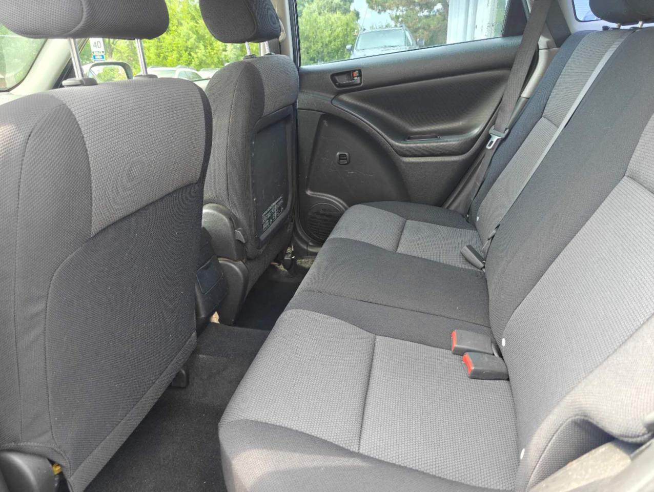 2008 Pontiac Vibe FWD - Photo #14