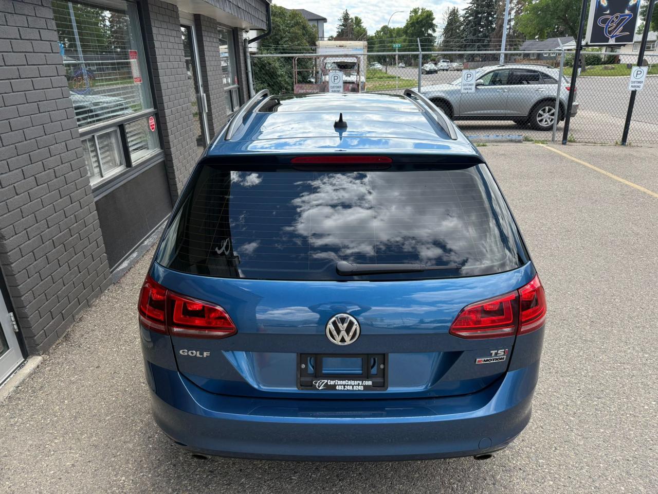 2017 Volkswagen Golf SportWagen 4dr DSG 1.8 TSI Comfortline 4MOTION - Photo #5