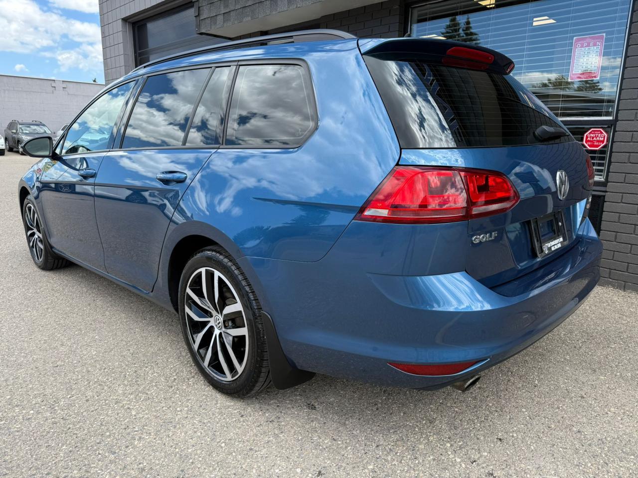 2017 Volkswagen Golf SportWagen 4dr DSG 1.8 TSI Comfortline 4MOTION - Photo #10