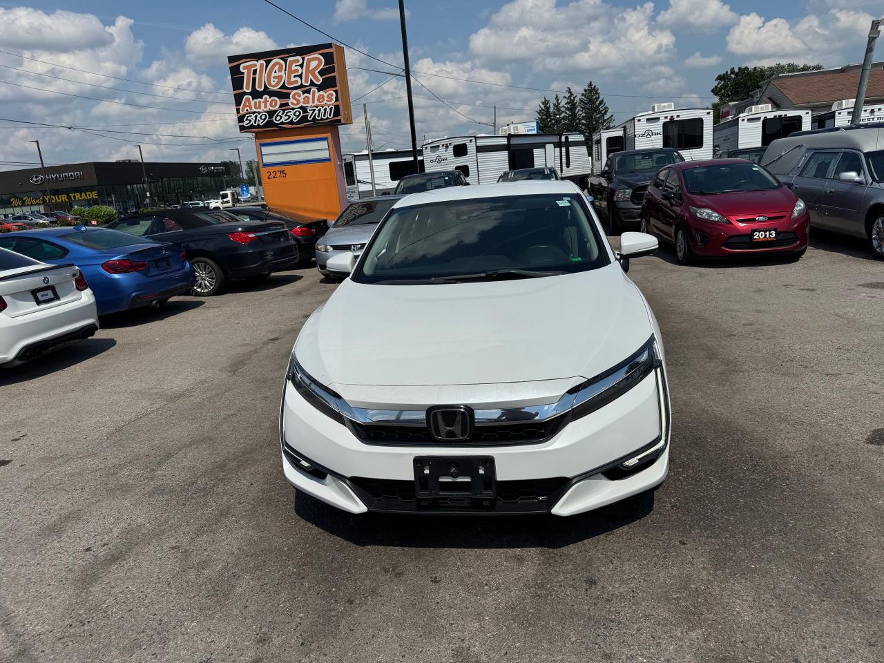 2019 Honda Clarity PLUG-IN HYBRID, LEATHER, ALLOYS, LOADED, CERTIFIED - Photo #8