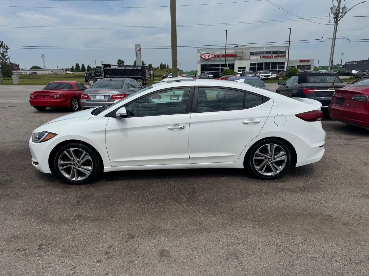2018 Hyundai Elantra GLS, LEATHER, ROOF, WHEELS, CAM, ONLY 172KMS, CERT - Photo #2