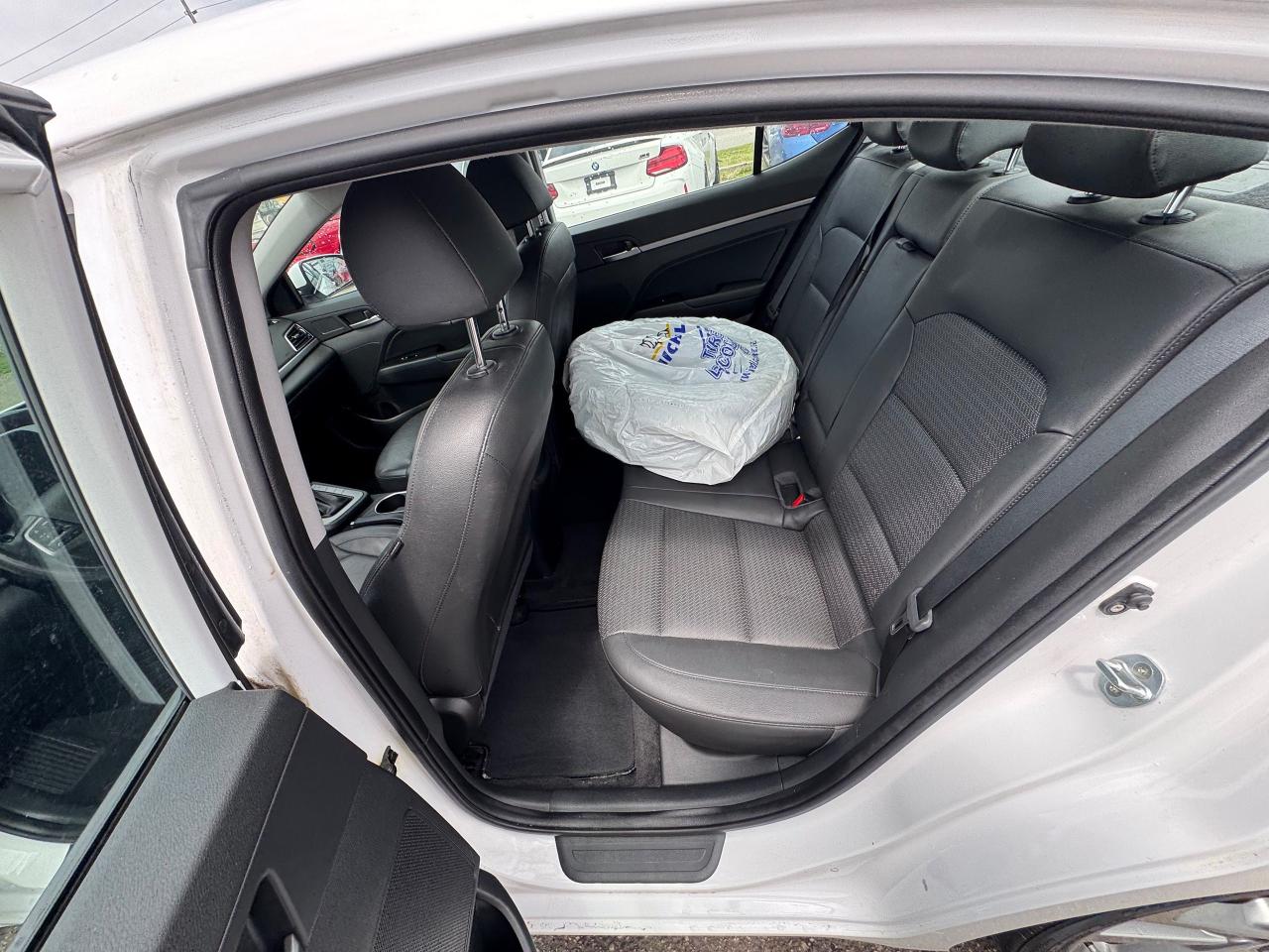 2018 Hyundai Elantra GLS, LEATHER, ROOF, WHEELS, CAM, ONLY 172KMS, CERT - Photo #12