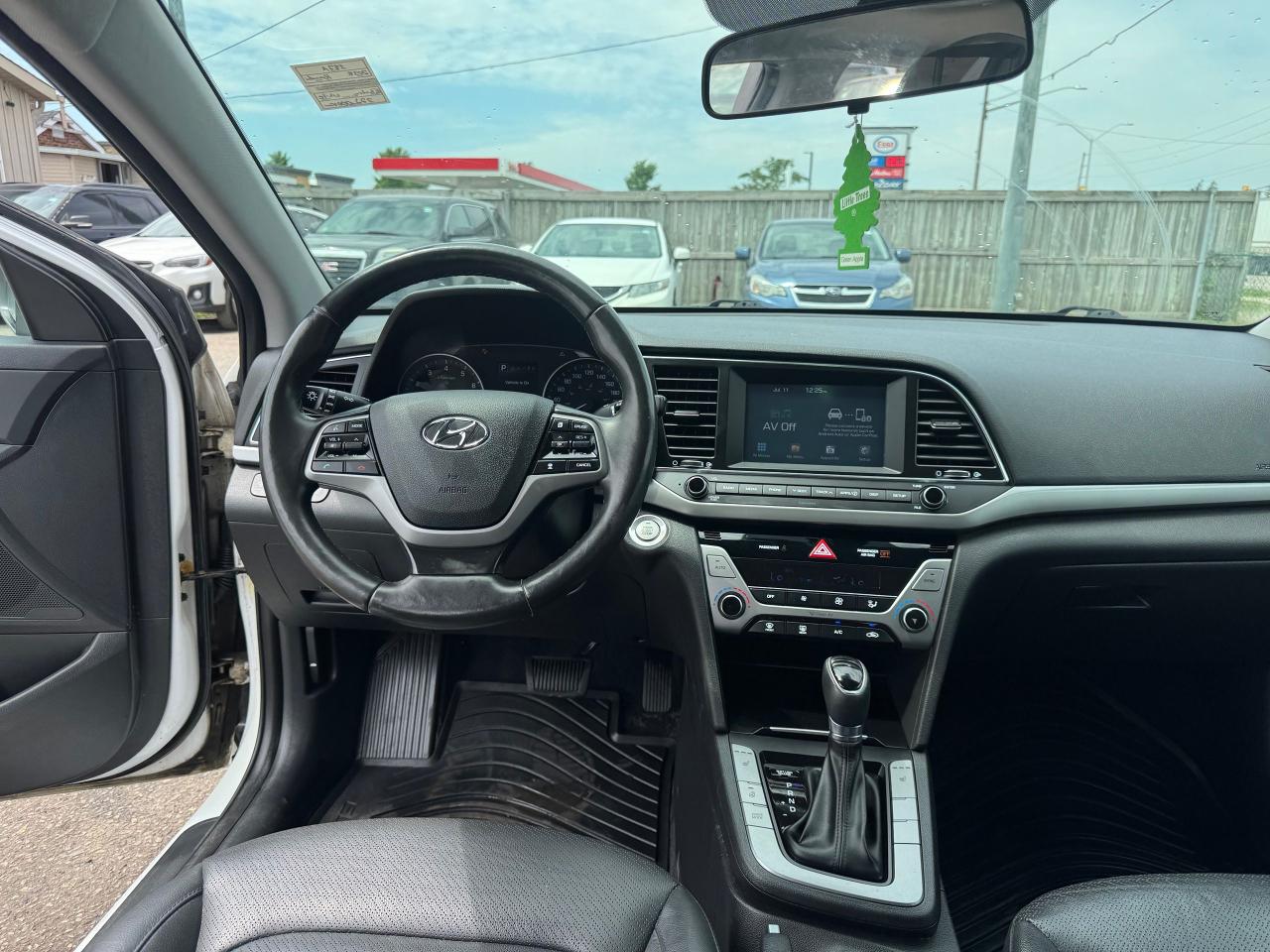 2018 Hyundai Elantra GLS, LEATHER, ROOF, WHEELS, CAM, ONLY 172KMS, CERT - Photo #14