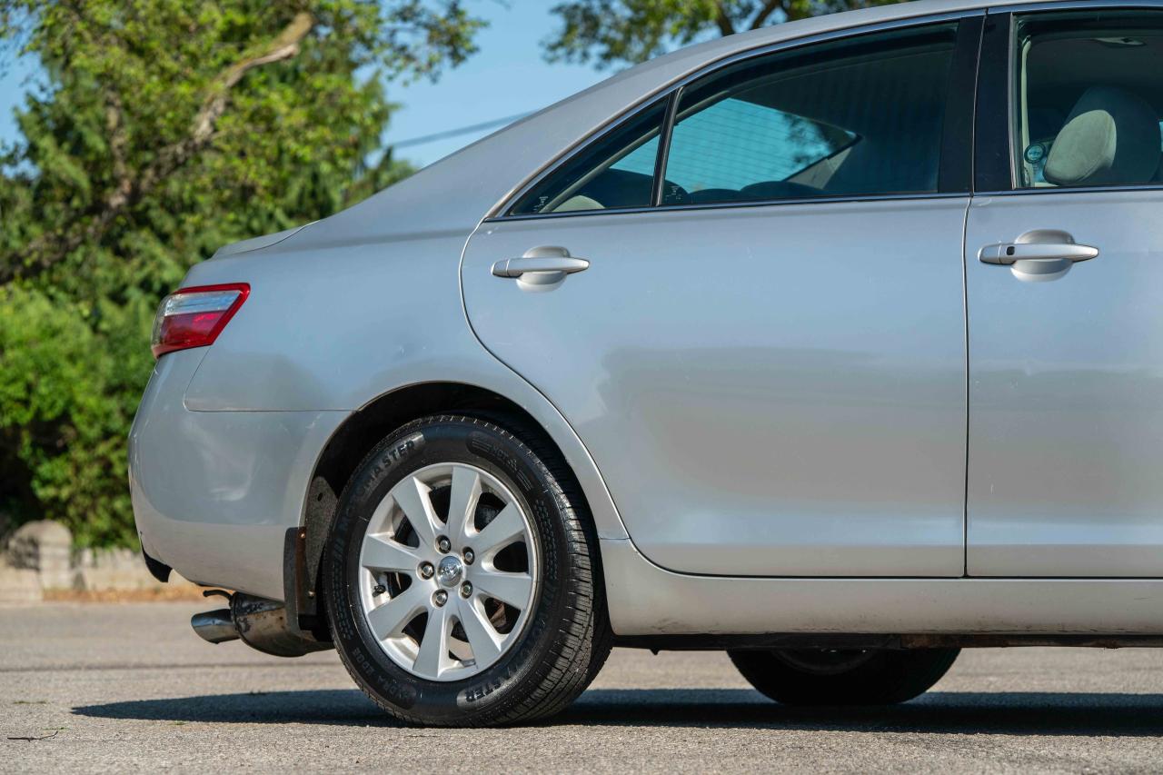 2008 Toyota Camry HYBRID Base - Photo #9